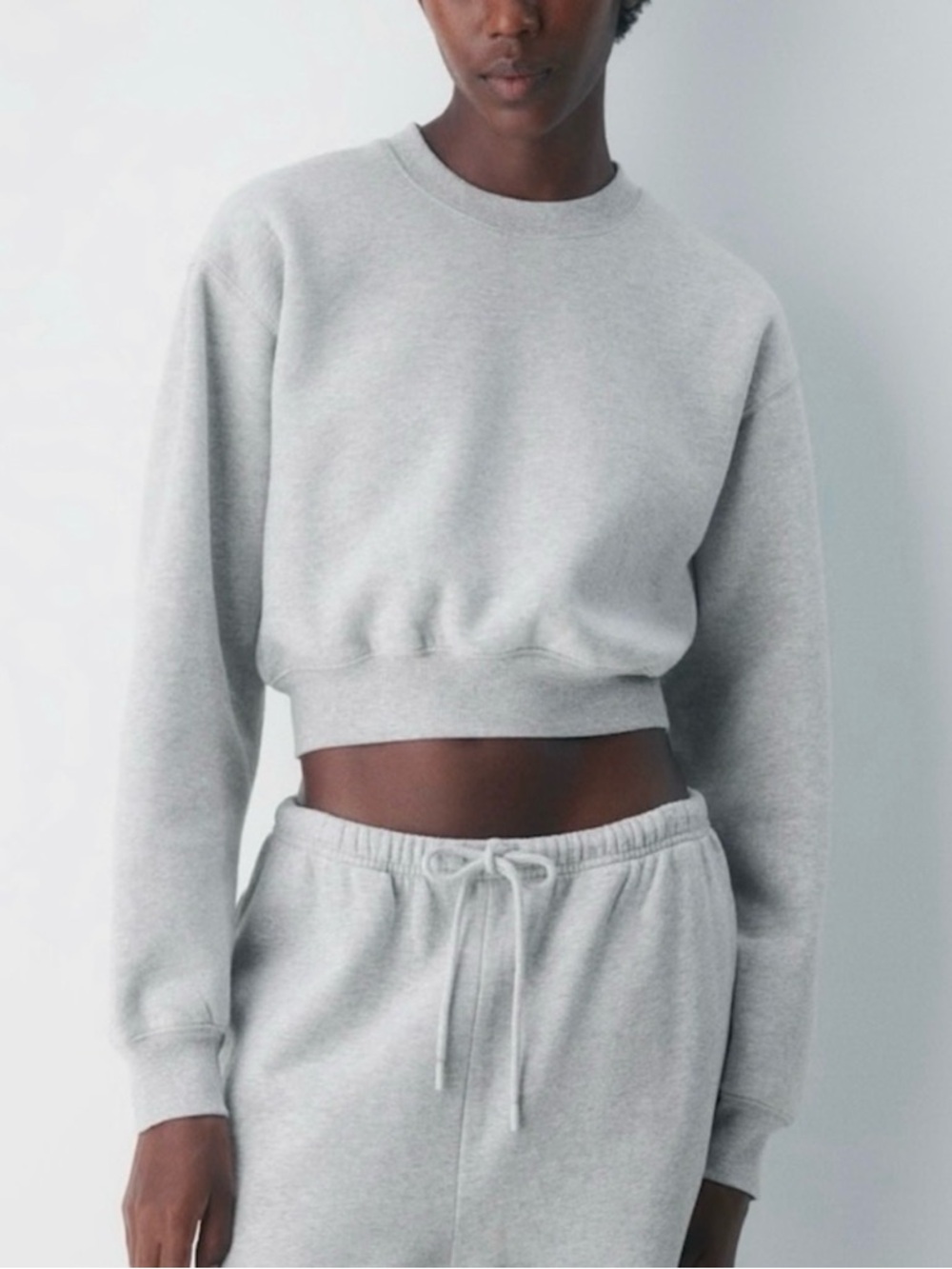 NEW Aritzia TNA Cozy Fleece Cropped Sweatshirt in Heather Cloud White XS